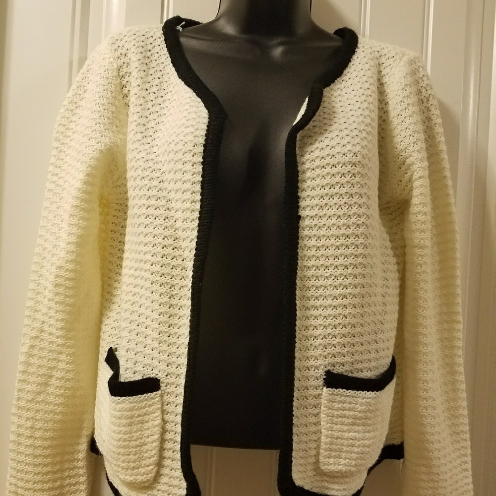 Clearance! Forever 21 Sweater Cardigan